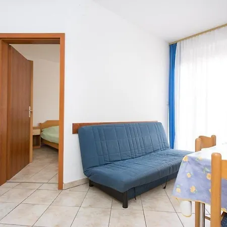 Fuer 2 Personen 1 Kind Ca 32 Qm In Baska, Kvarner Bucht Krk * Baška